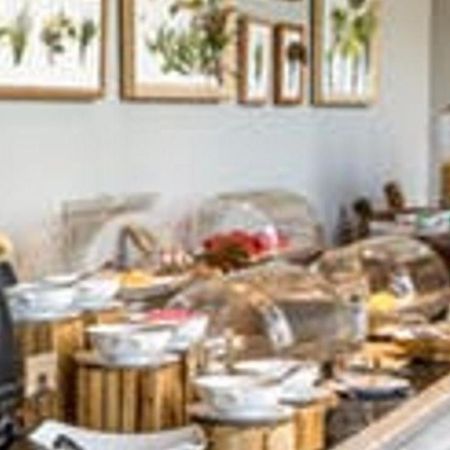 Athinaikon Hotell Aten Exteriör bild