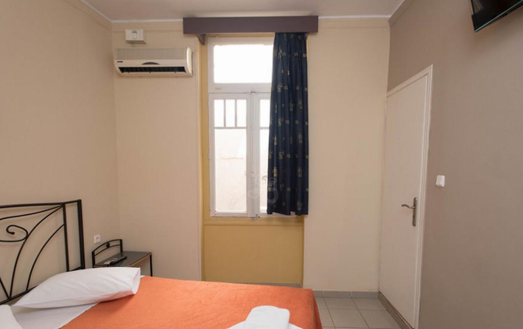 Athinaikon Hotell Aten Exteriör bild